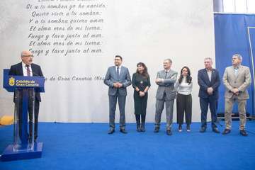 El Cabildo homenajea a varios teldenses en su brindis navideño (Foto TA)